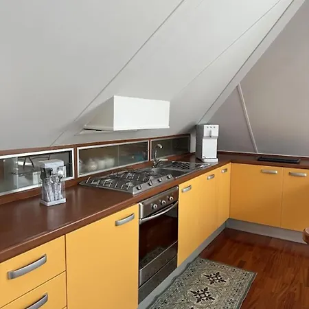 Penthouse Mimose شقة مولفيتا