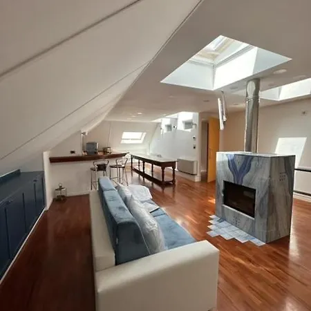 Penthouse Mimose شقة